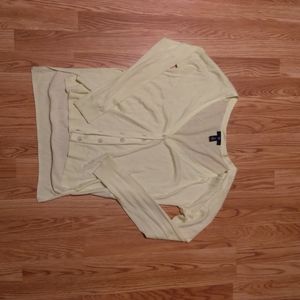 Gap size S light yellow cardigan